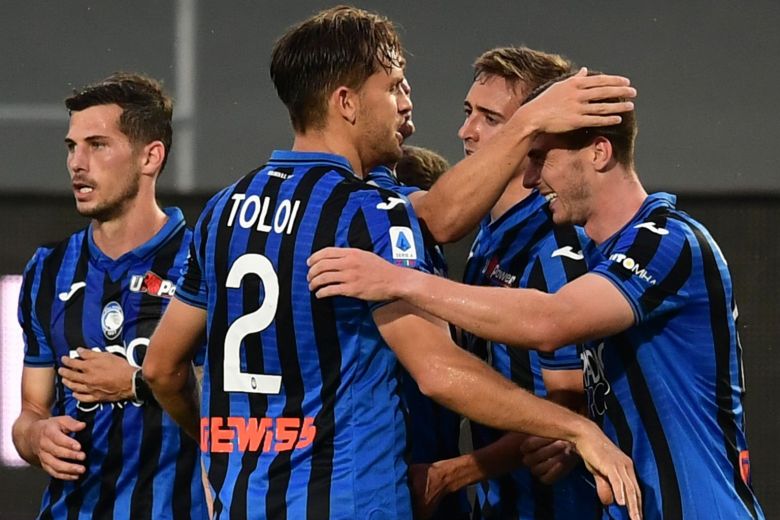 Soi kèo phạt góc hiệp 1 Man United vs Atalanta
